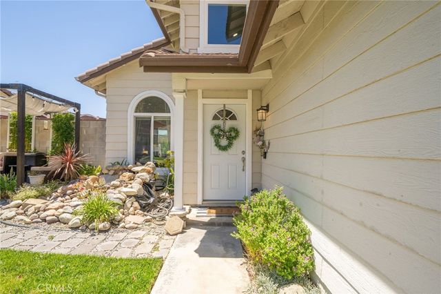 11964 Maple Leaf, Fontana, CA 92337