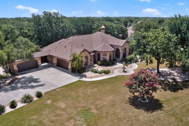 116 Roble Roja DR, Georgetown, TX 78633