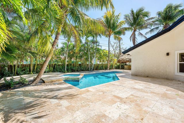 1132 NE 3rd Avenue, Boca Raton, FL 33432