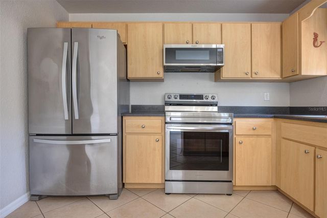 569 SIDNEY DRIVE, Lake Helen, FL 32744