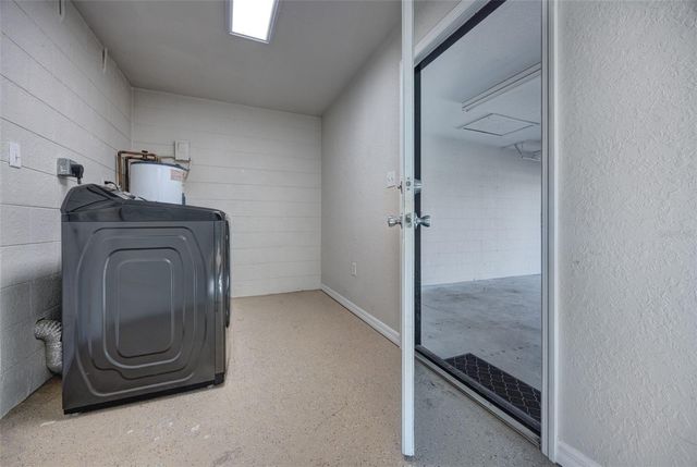 569 SIDNEY DRIVE, Lake Helen, FL 32744