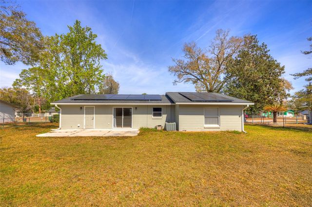569 SIDNEY DRIVE, Lake Helen, FL 32744