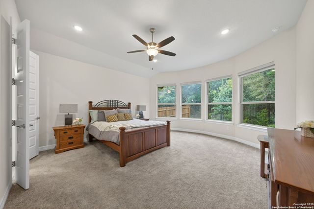 123 Low Meadow, Universal City, TX 78148