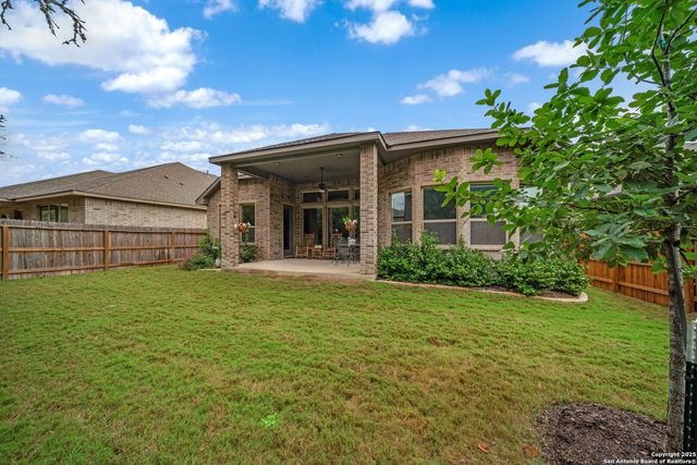 123 Low Meadow, Universal City, TX 78148