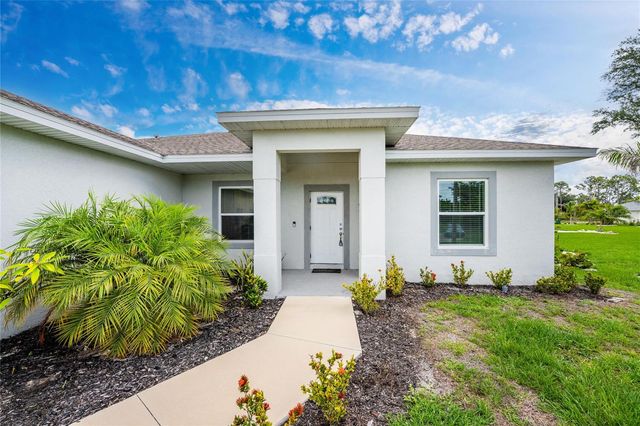 105 COTTAGE PLACE, Rotonda West, FL 33947