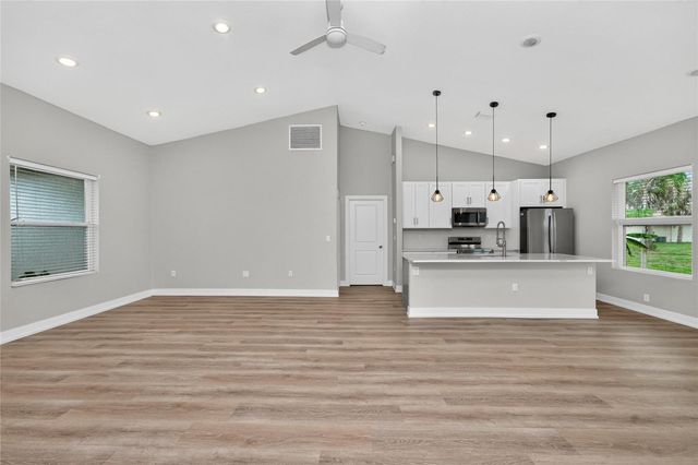 105 COTTAGE PLACE, Rotonda West, FL 33947