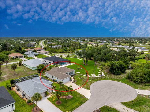 105 COTTAGE PLACE, Rotonda West, FL 33947
