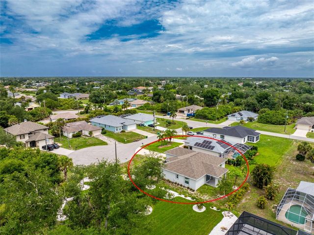 105 COTTAGE PLACE, Rotonda West, FL 33947