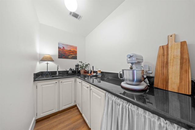 10 Kensington Drive, Conway, AR 72034