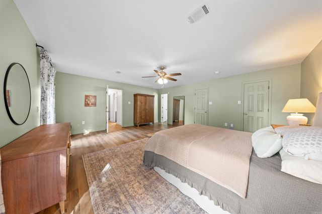 10 Kensington Drive, Conway, AR 72034