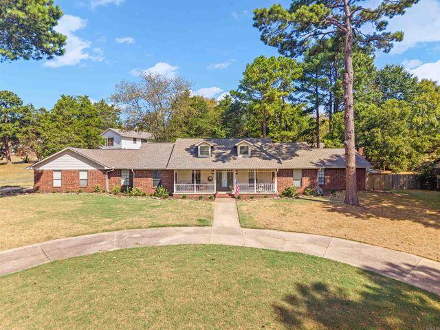 10 Kensington Drive, Conway, AR 72034