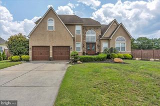 104 WHITE CEDAR DR, Sicklerville, NJ 08081