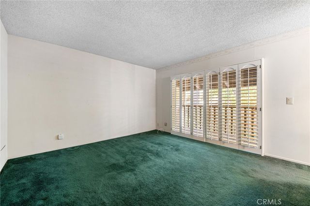 9555 Via Venezia, Burbank, CA 91504