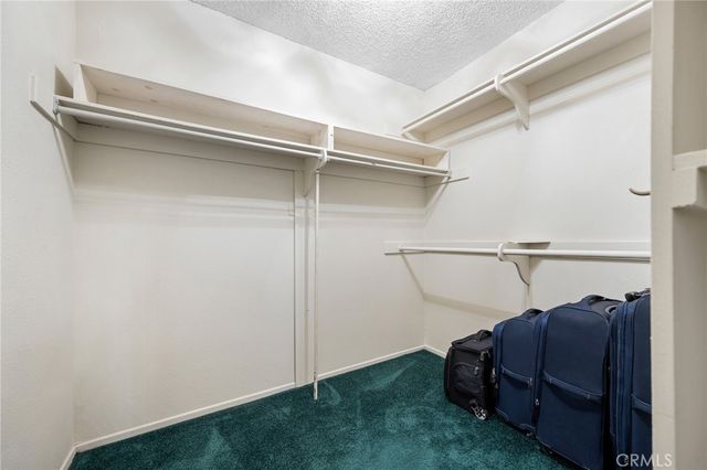 9555 Via Venezia, Burbank, CA 91504