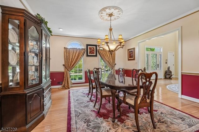 2 Fairway Dr, Readington Twp., NJ 08889