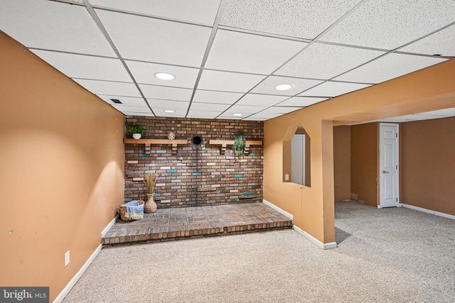 122 WALKER AVE, West Berlin, NJ 08091