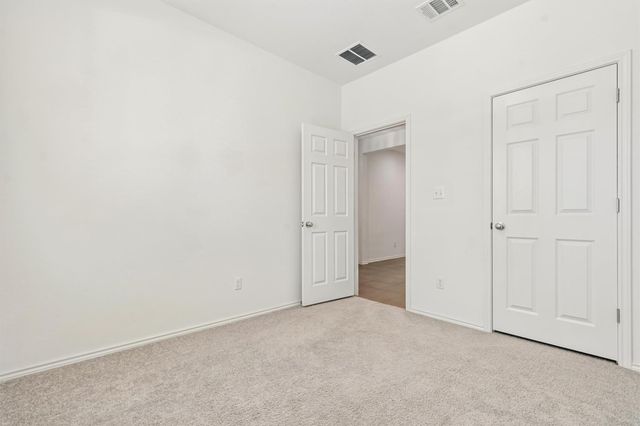 533 Sweetwood LN, Leander, TX 78641