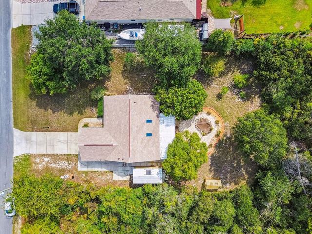 7021 OREGON CHICKADEE ROAD, Weeki Wachee, FL 34613