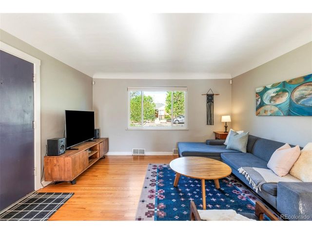 2670 Grape St, Denver, CO 80207
