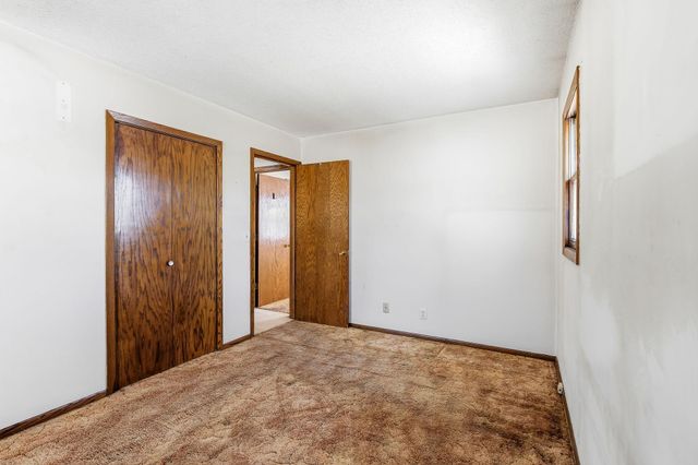 641 119th Avenue NE, Blaine, MN 55434