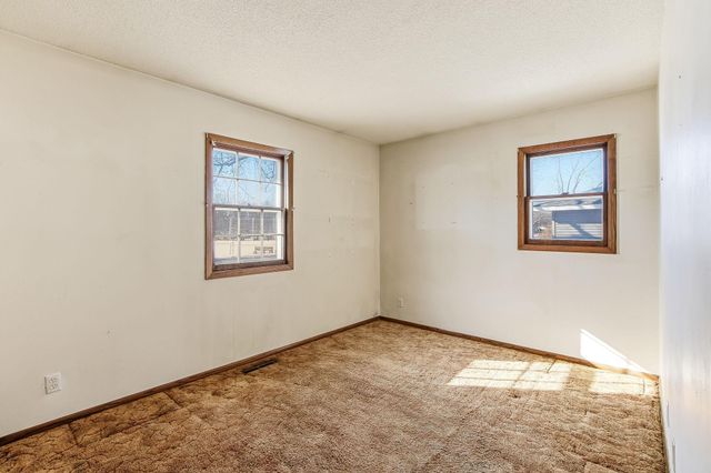 641 119th Avenue NE, Blaine, MN 55434