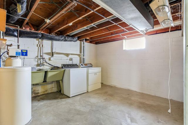 641 119th Avenue NE, Blaine, MN 55434