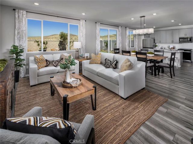 2052 Tangelo Lane, Redlands, CA 92374