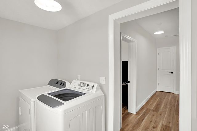 1300 S B Street, Elwood, IN 46036