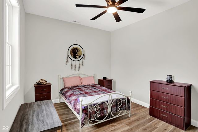 1300 S B Street, Elwood, IN 46036