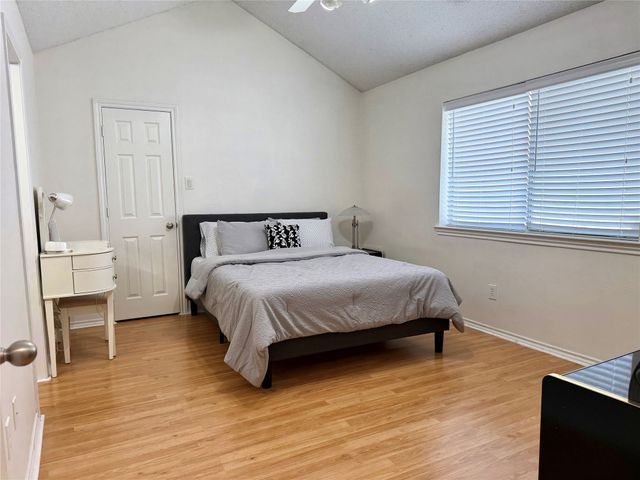 2530 Stresa Lane, Grand Prairie, TX 75052