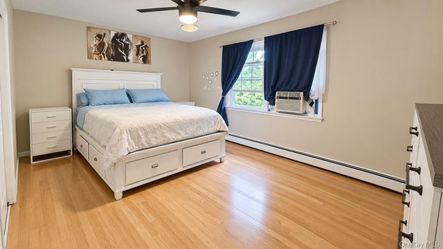 28 Pike Place, Mahopac, NY 10541