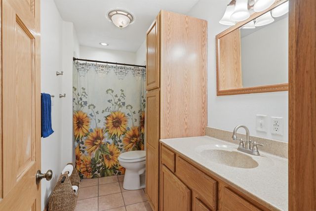 114 Main Street, Holland, IA 50642