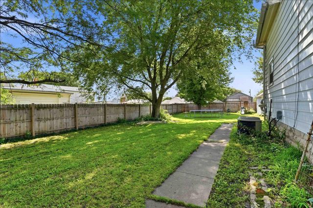 114 Main Street, Holland, IA 50642