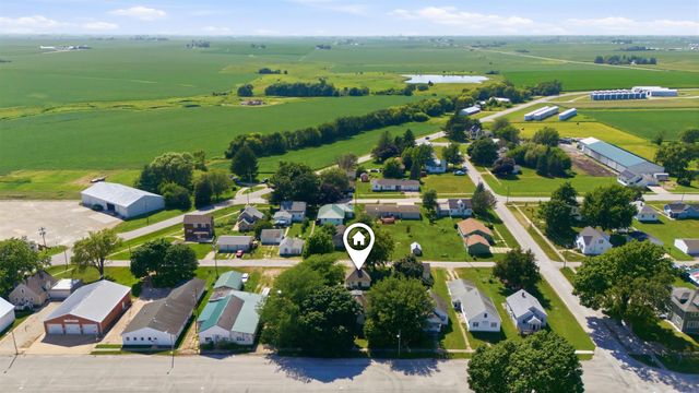 114 Main Street, Holland, IA 50642