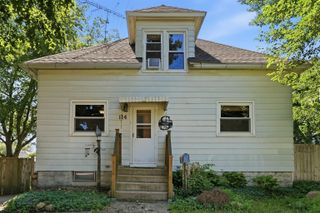 114 Main Street, Holland, IA 50642
