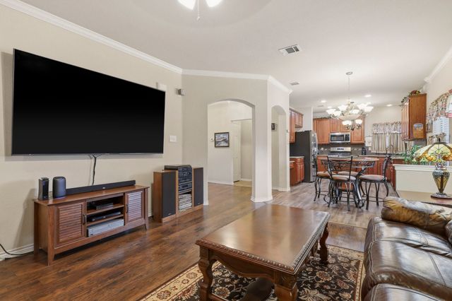1313 Round Pen Run, Fort Worth, TX 76052