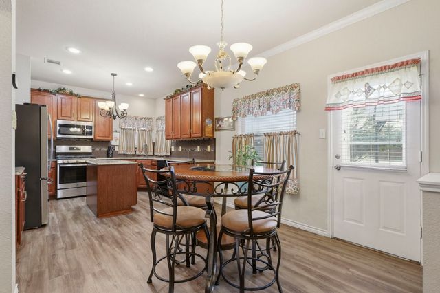 1313 Round Pen Run, Fort Worth, TX 76052