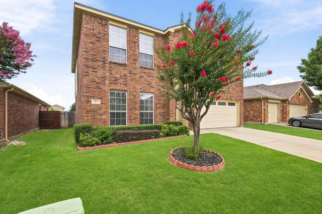 1313 Round Pen Run, Fort Worth, TX 76052