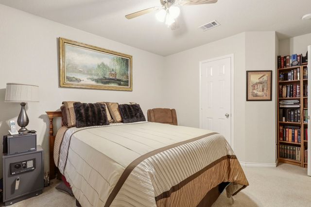 1313 Round Pen Run, Fort Worth, TX 76052