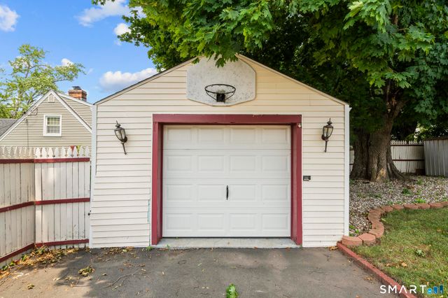 270 Clifton Street, New Haven, CT 06513