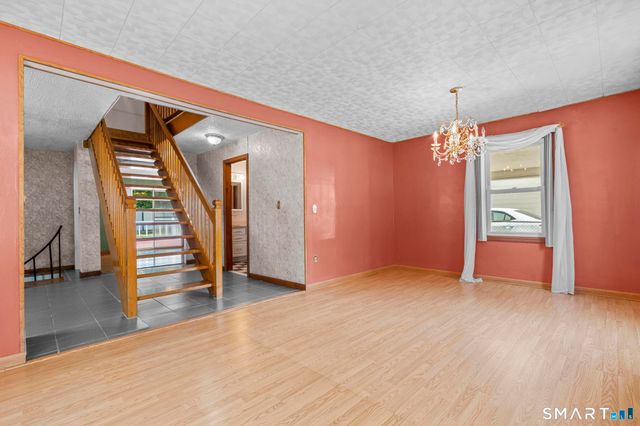 270 Clifton Street, New Haven, CT 06513