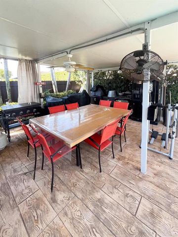 15201 SW 177th Ter, Miami, FL 33187