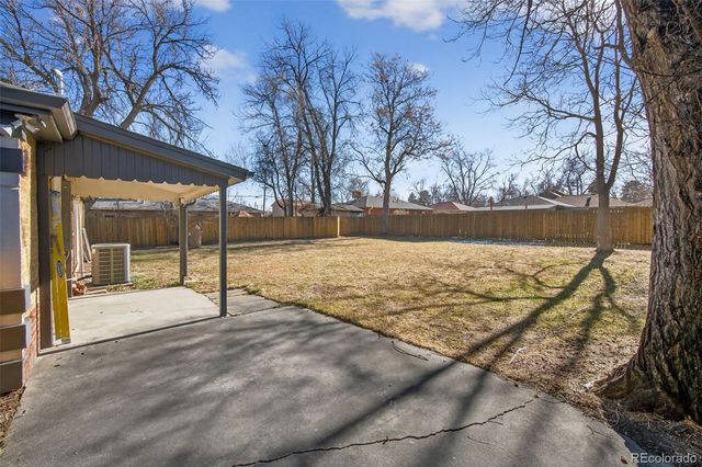 7010 W 44th Avenue, Wheat Ridge, CO 80033