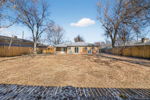 7010 W 44th Avenue, Wheat Ridge, CO 80033