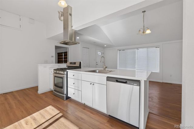 7010 W 44th Avenue, Wheat Ridge, CO 80033