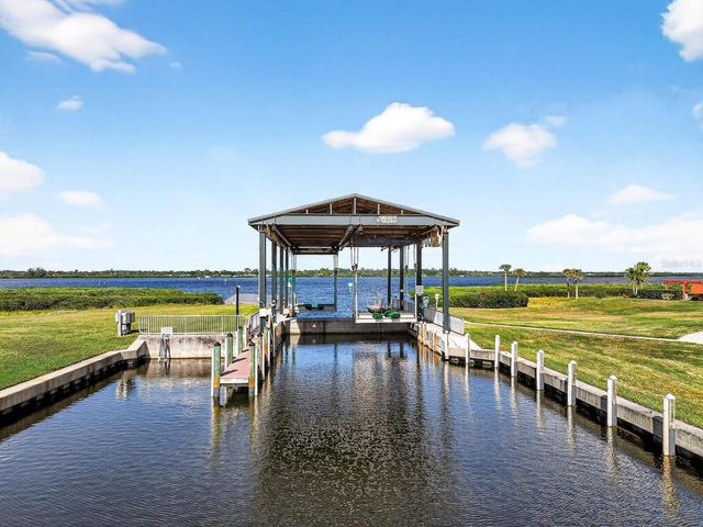 5611 TIDEWATER PRESERVE BOULEVARD, Bradenton, FL 34208