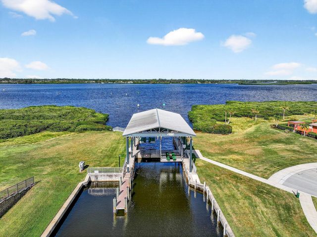 5611 TIDEWATER PRESERVE BOULEVARD, Bradenton, FL 34208