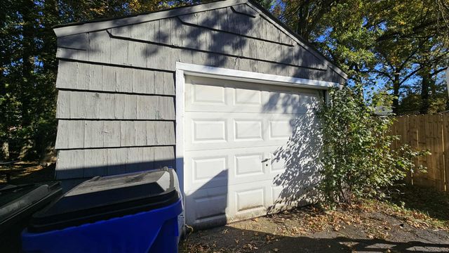 20 Goodwin Park Road, Wethersfield, CT 06109