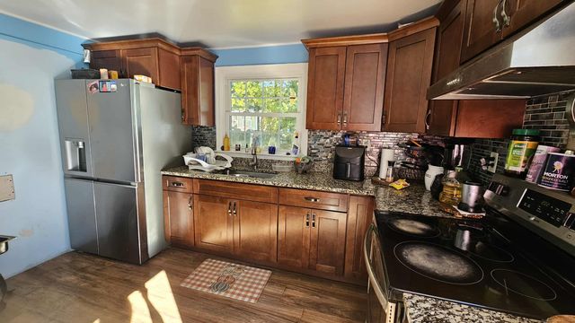 20 Goodwin Park Road, Wethersfield, CT 06109