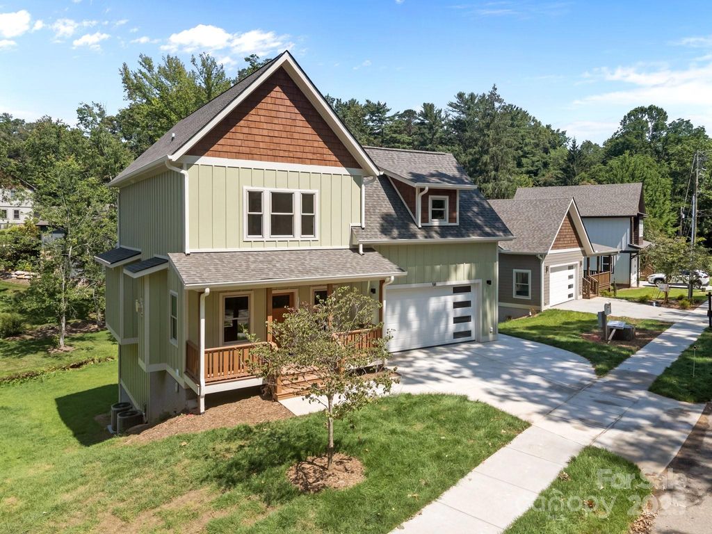 58 Pinedale Road, Asheville, NC 28805
